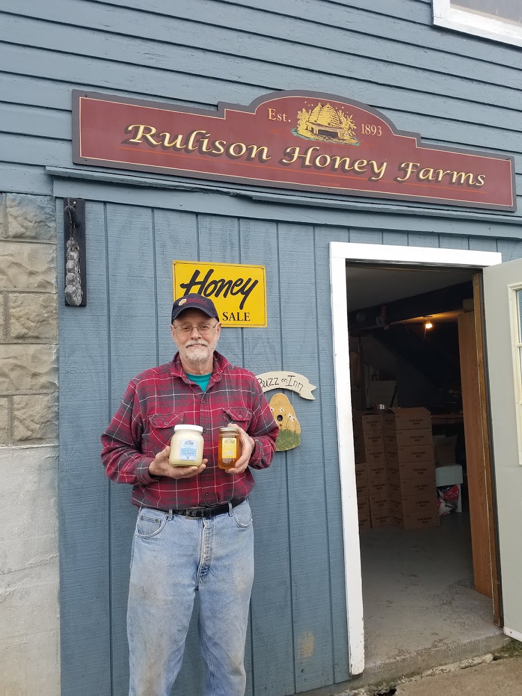 Rulison Honey Farms | 201 Shellstone Rd, Amsterdam, NY 12010, USA | Phone: (518) 843-1619