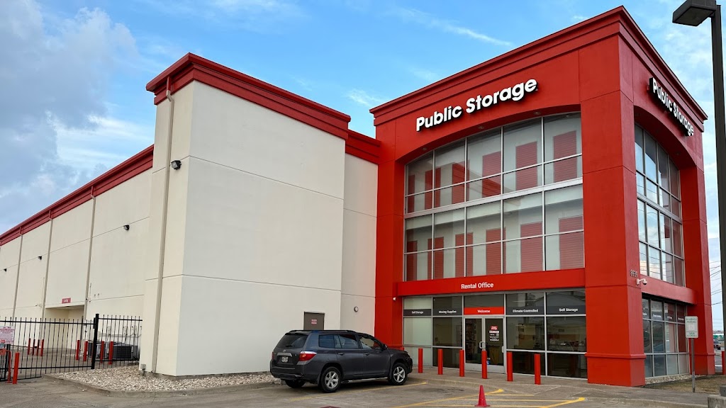 Public Storage | 8939 E R L Thornton Fwy, Dallas, TX 75228, USA | Phone: (972) 763-5483