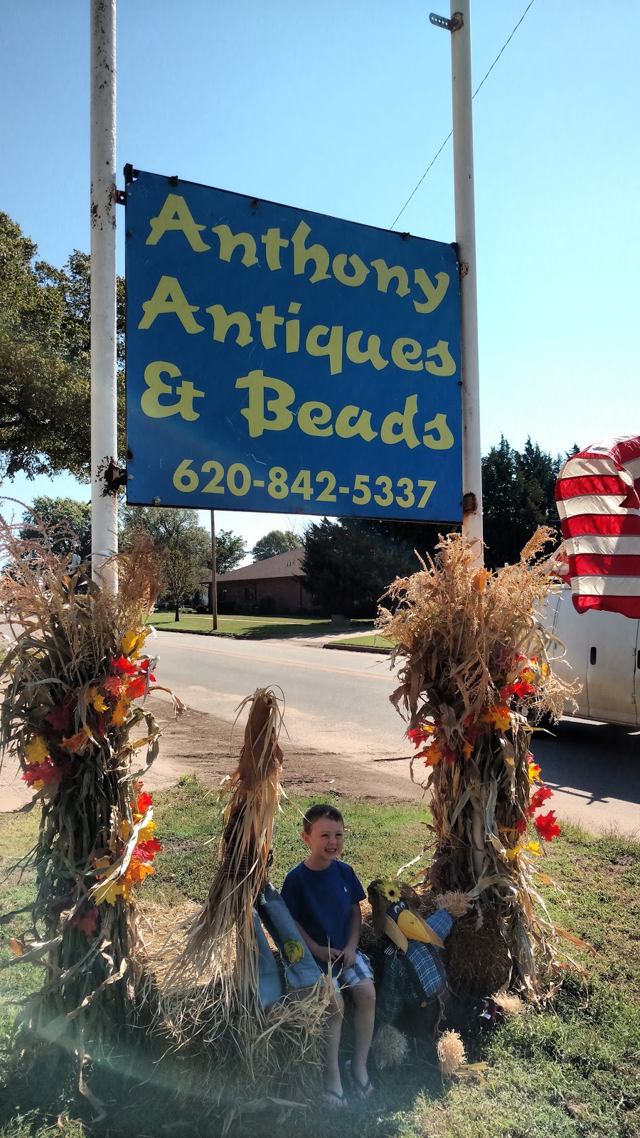 Anthony Antiques & Beads | 601 E Main St, Anthony, KS 67003, USA | Phone: (620) 842-5337