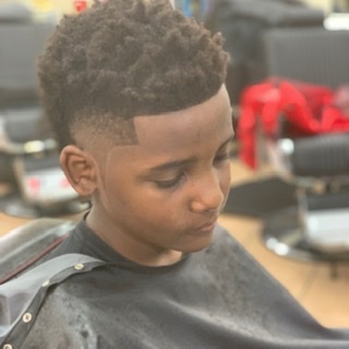 King kuts | 5495 Cascade Rd, Atlanta, GA 30331, USA | Phone: (404) 346-7200