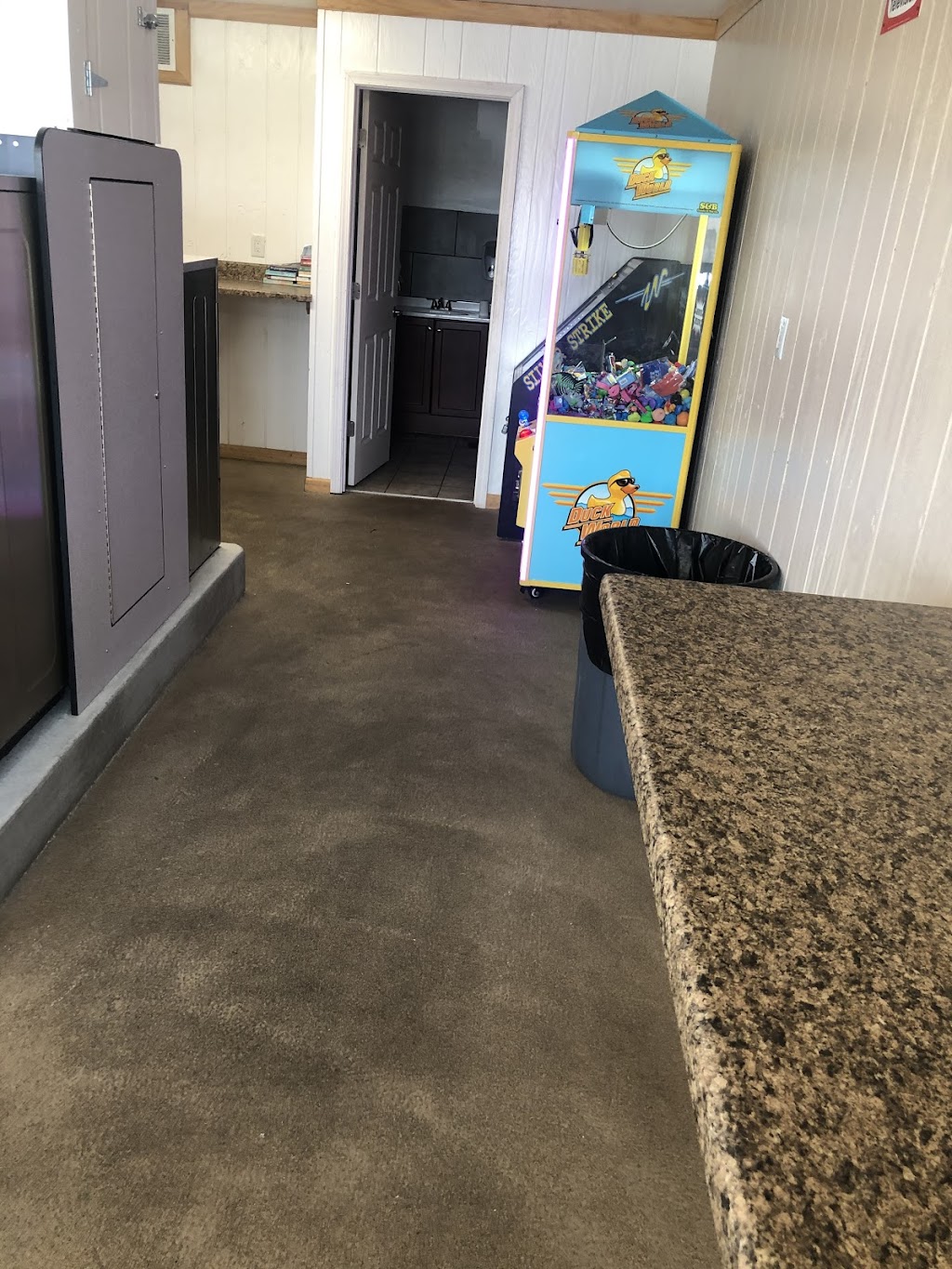 Freeburg Laundry | 840 S State St, Freeburg, IL 62243, USA | Phone: (314) 420-1477