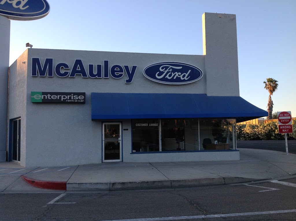 McAuley Ford | 250 N El Circulo Ave, Patterson, CA 95363, USA | Phone: (209) 892-3341