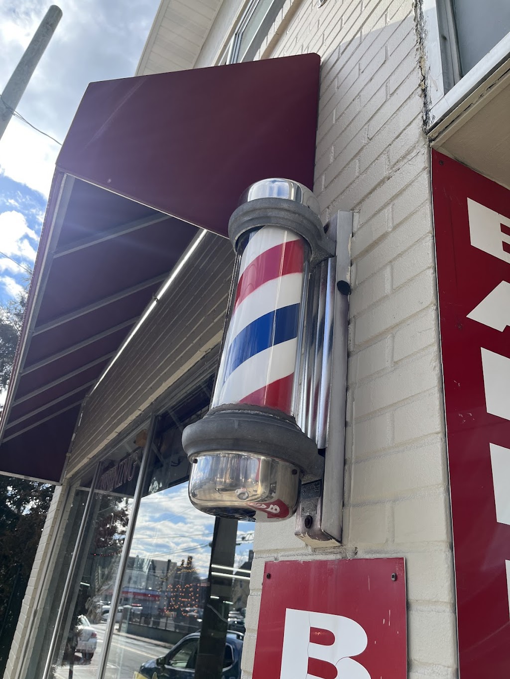 Ossining Barber Shop-Boris | 103 Croton Ave, Ossining, NY 10562, USA | Phone: (914) 762-2048