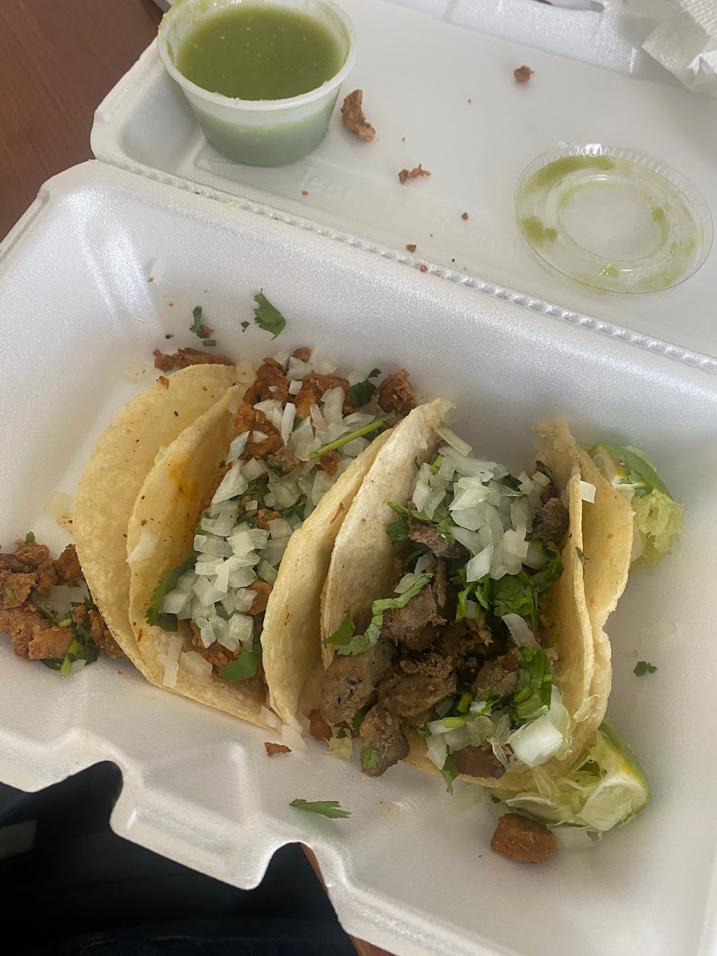 Taco’s el Tuzo | 7711 Causeway Blvd, Tampa, FL 33619, USA | Phone: (813) 442-8656