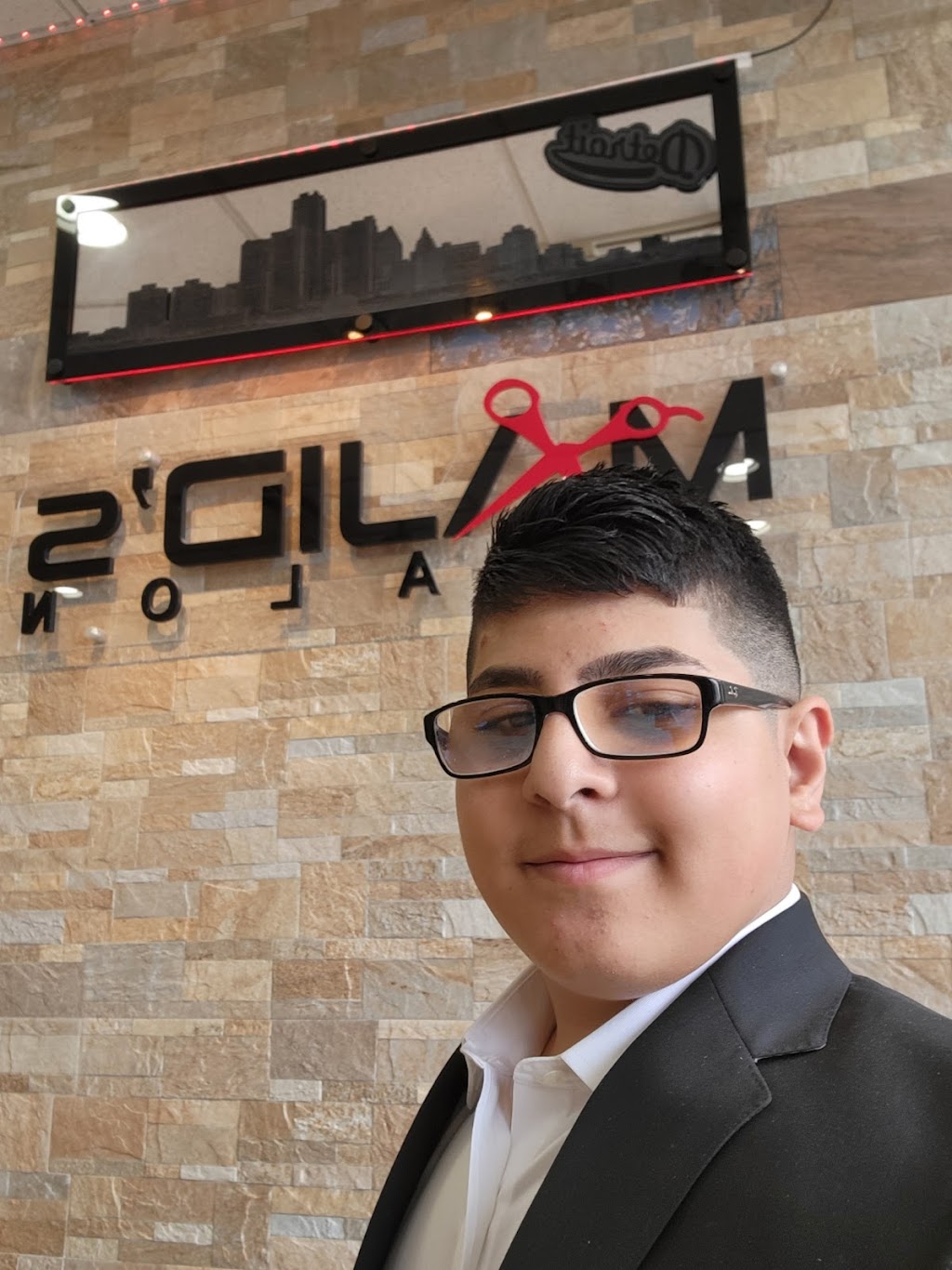 Majids Hair Salon | 4115 15 Mile Rd, Sterling Heights, MI 48310, USA | Phone: (586) 268-4840