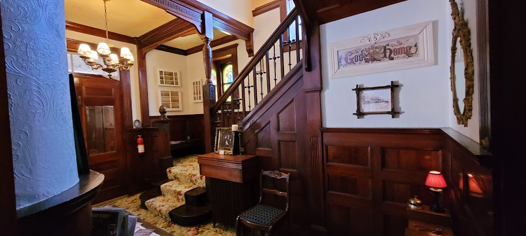 Nicolin Mansion Bed & Breakfast | 221 Broadway St S, Jordan, MN 55352, USA | Phone: (952) 492-6441