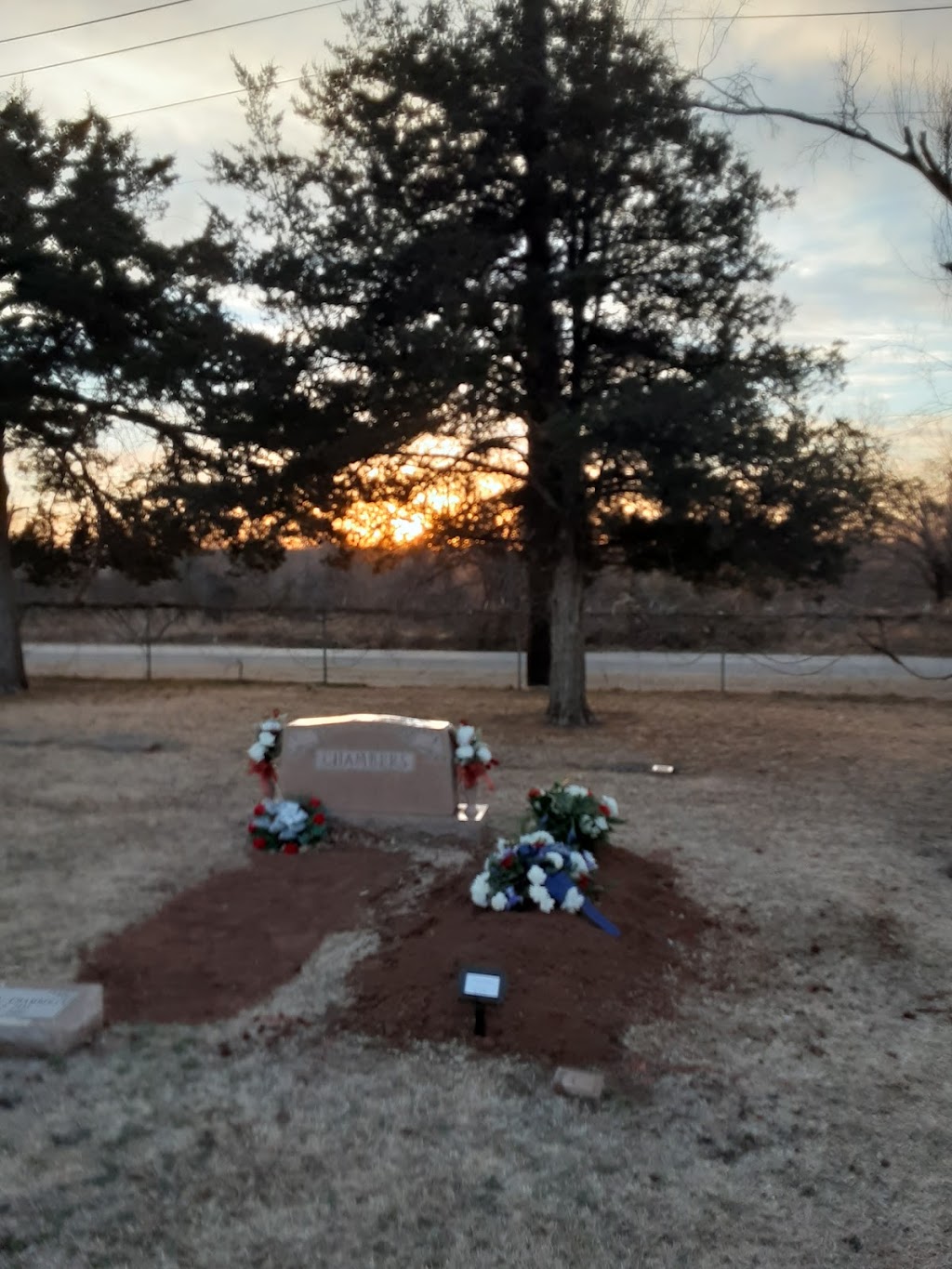 Guthrie Summit View Cemetery | 1808 N Pine St, Guthrie, OK 73044, USA | Phone: (405) 282-2773