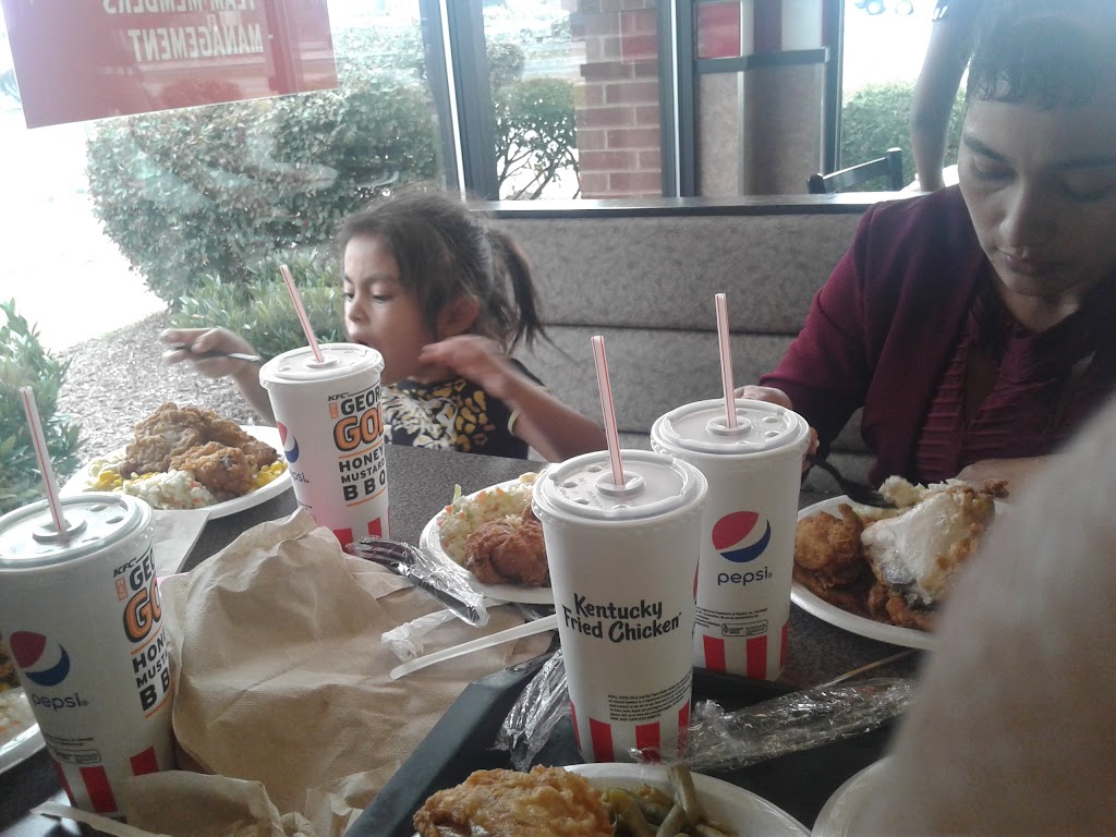 KFC | 5001 Murfreesboro Rd, La Vergne, TN 37086, USA | Phone: (615) 213-1177
