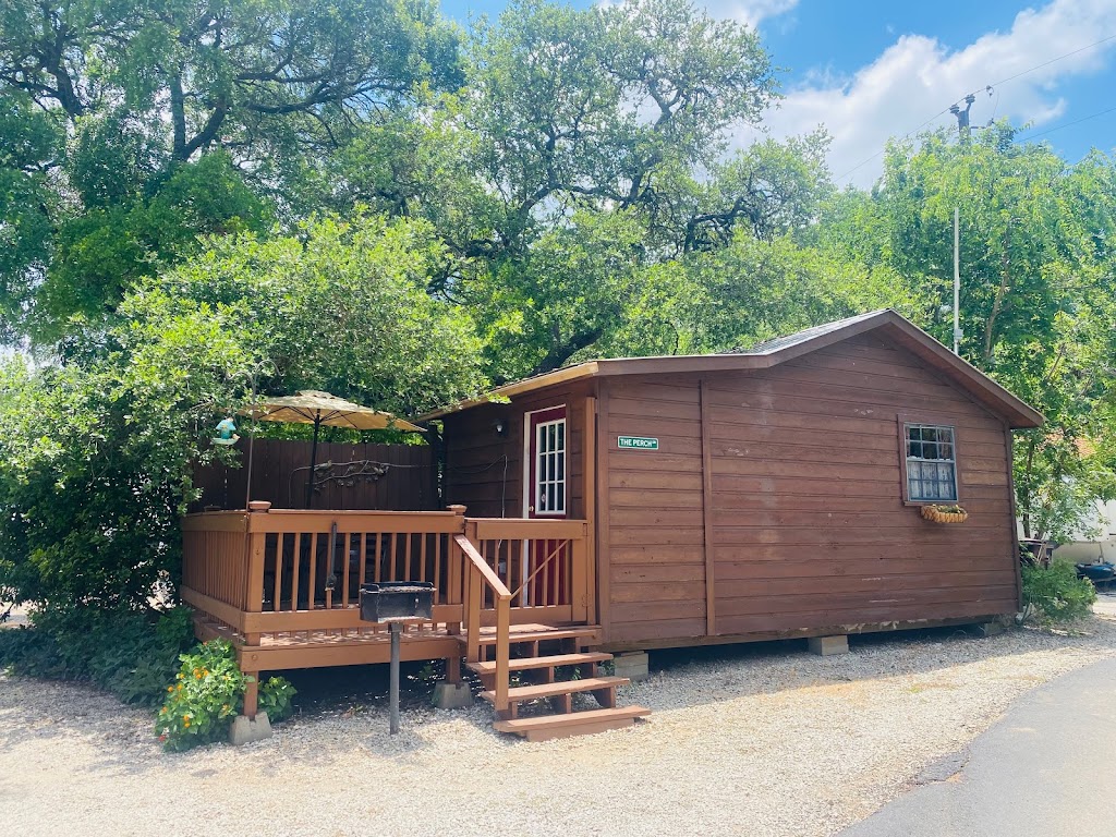 Creek Hollow Cabins & RV Park | 40970 FM3159, Canyon Lake, TX 78133 | Phone: (830) 822-3928