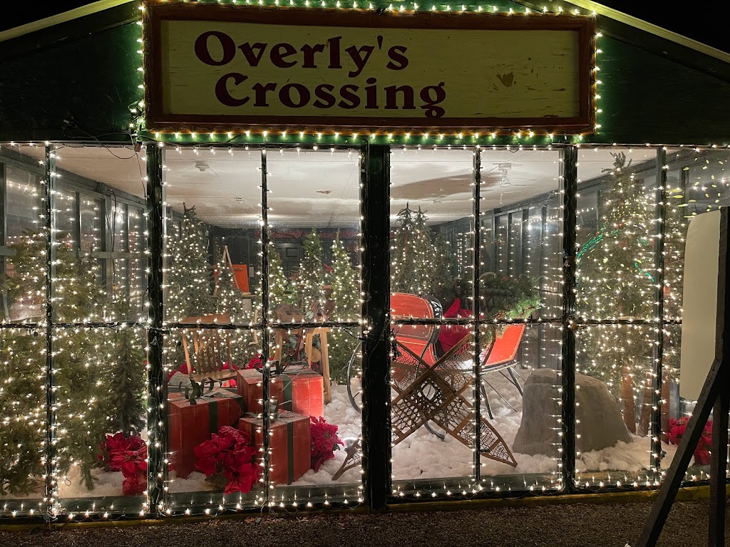 Overlys Country Christmas | 116 Blue Ribbon Ln, Greensburg, PA 15601 | Phone: (724) 423-1400