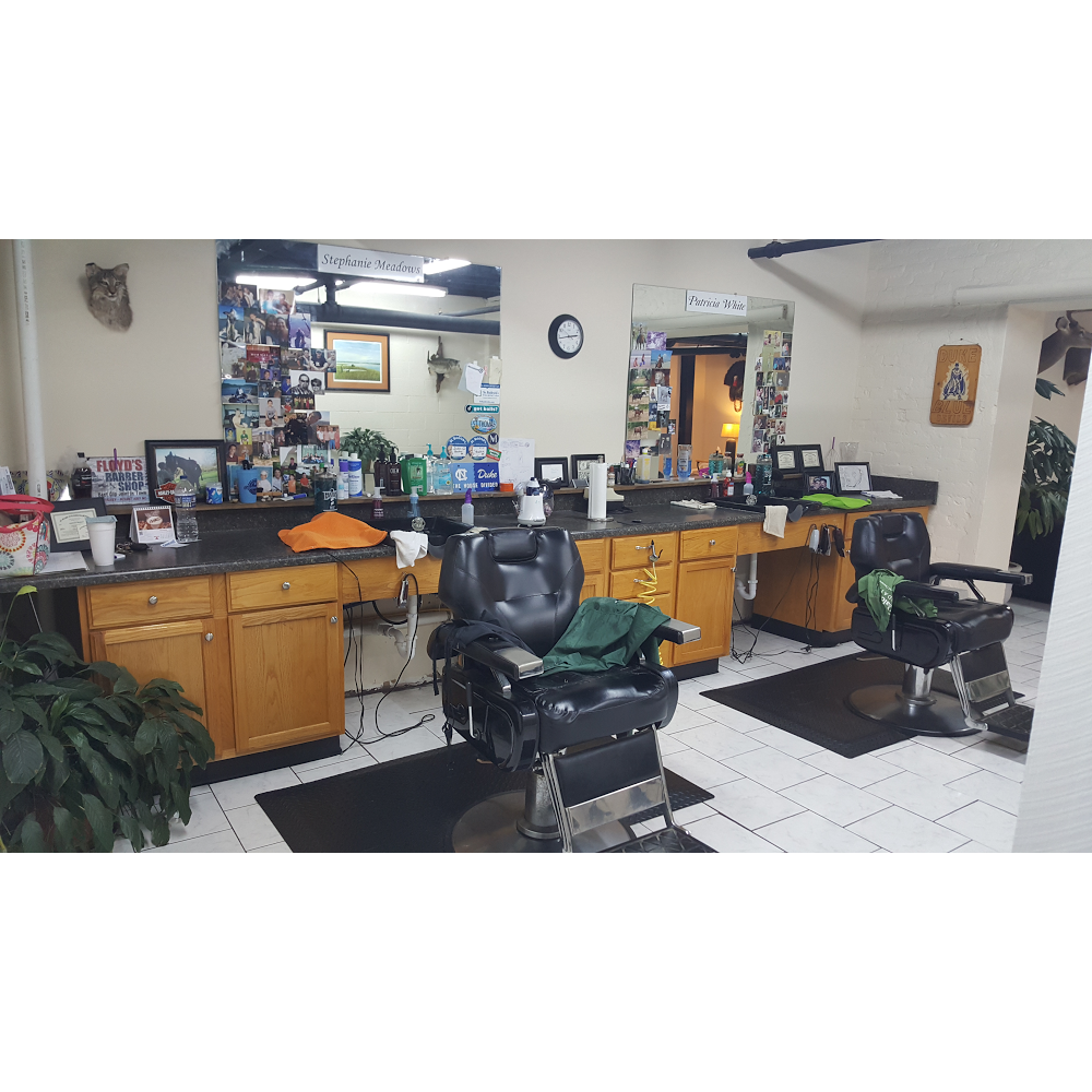 Track Side on 5th Barbershop | 204 N 5th St Suite E, Mebane, NC 27302, USA | Phone: (336) 684-5888