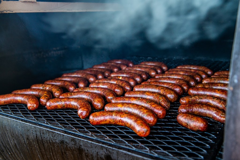 Fox&Fire Barbecue | 102 W Lawrence St, Kearney, MO 64060, USA | Phone: (816) 635-2533