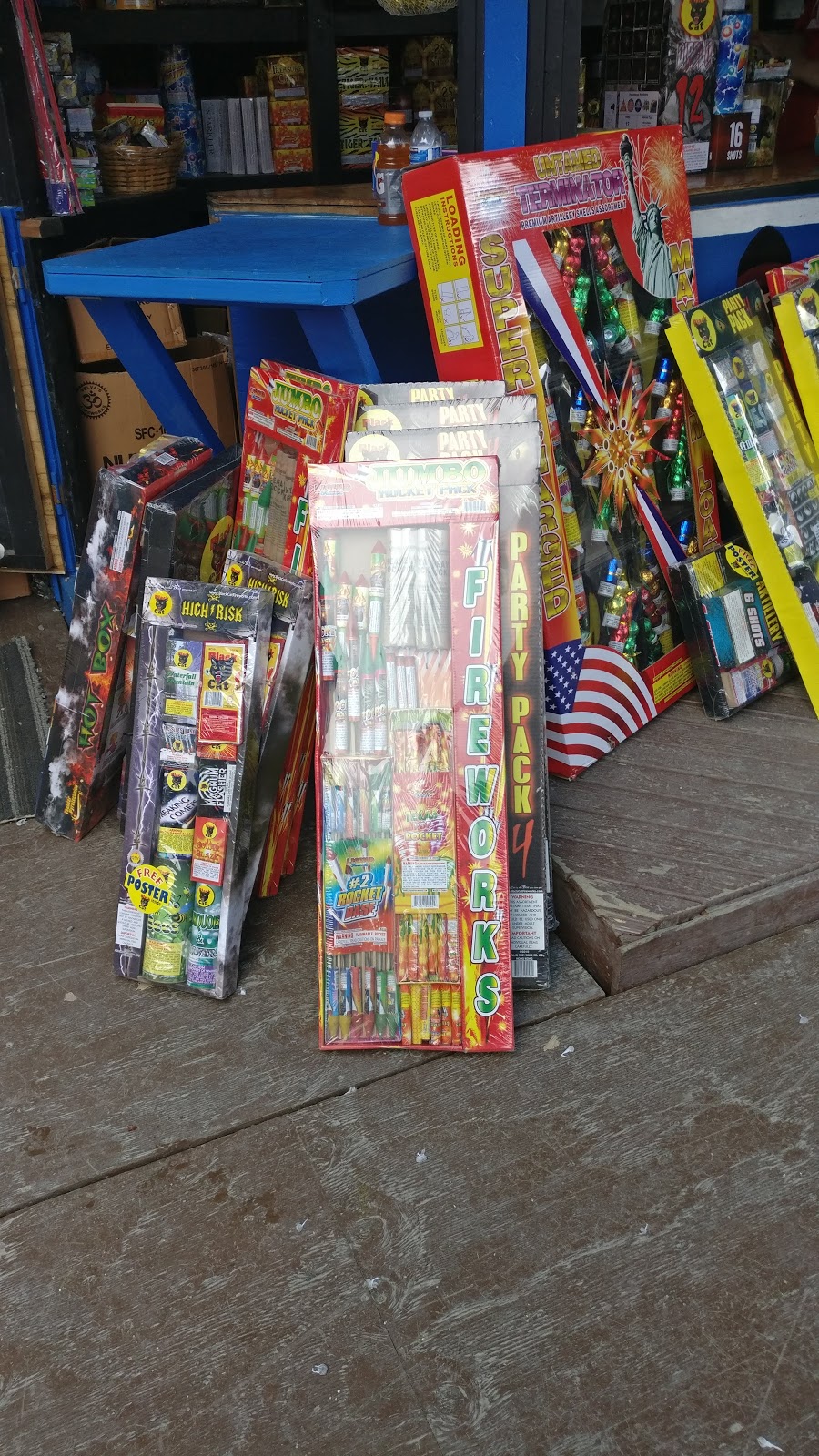 Boom City Fireworks | 10274 27th Ave NE, Tulalip, WA 98271, USA | Phone: (360) 716-2489