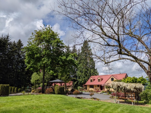 MapleRidge House: A BnB for all Seasons! | 40905 NW Maple Ridge Rd, Woodland, WA 98674, USA | Phone: (360) 991-8261