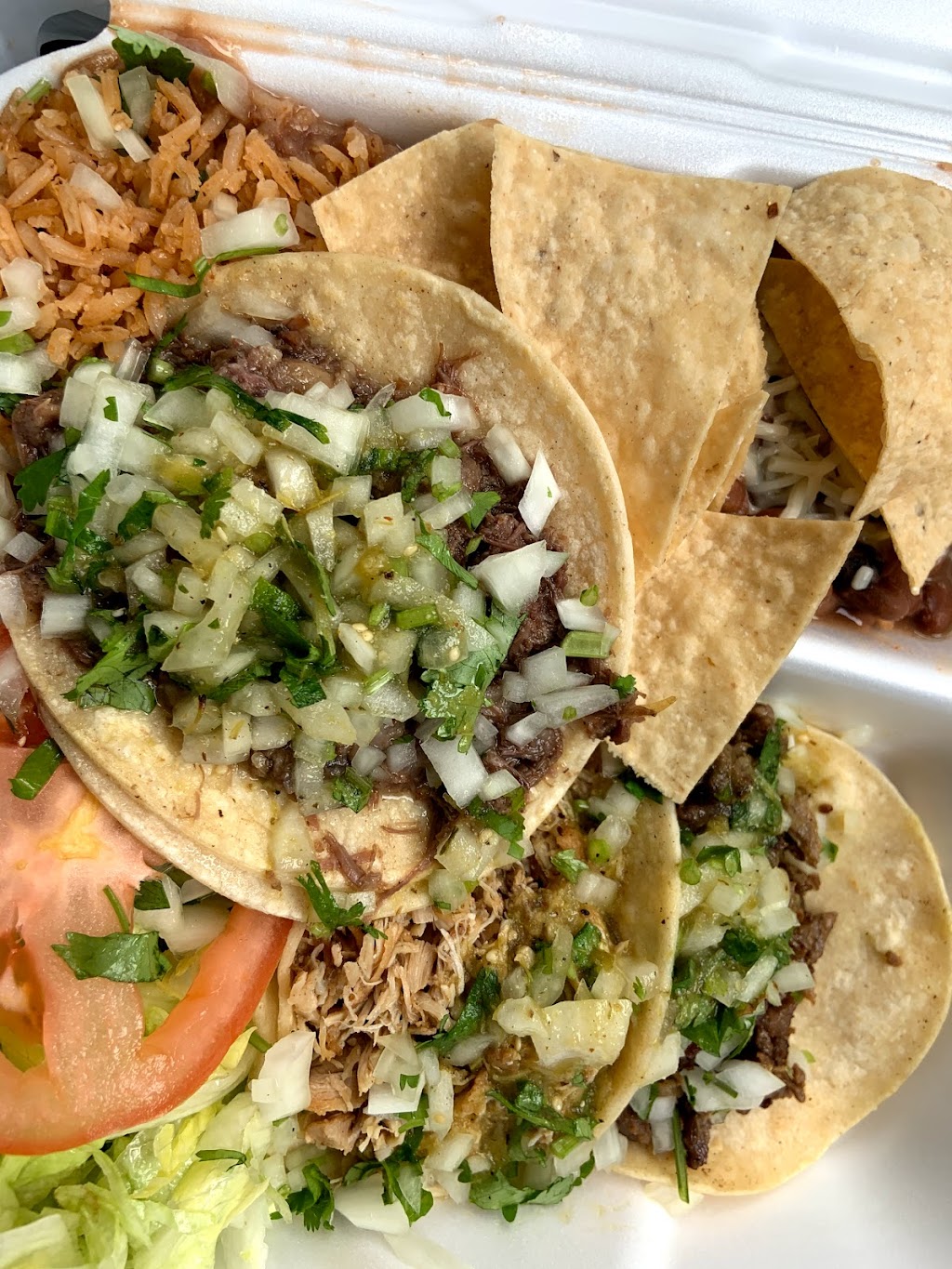 Tacos Michoacan | 19703-c Nordhoff St, Northridge, CA 91324, USA | Phone: (818) 885-1255