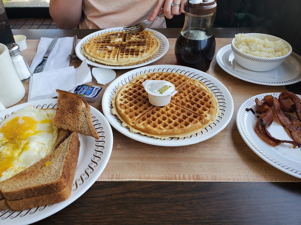 Waffle House | 1245 US-42 NE, London, OH 43140, USA | Phone: (614) 879-9877