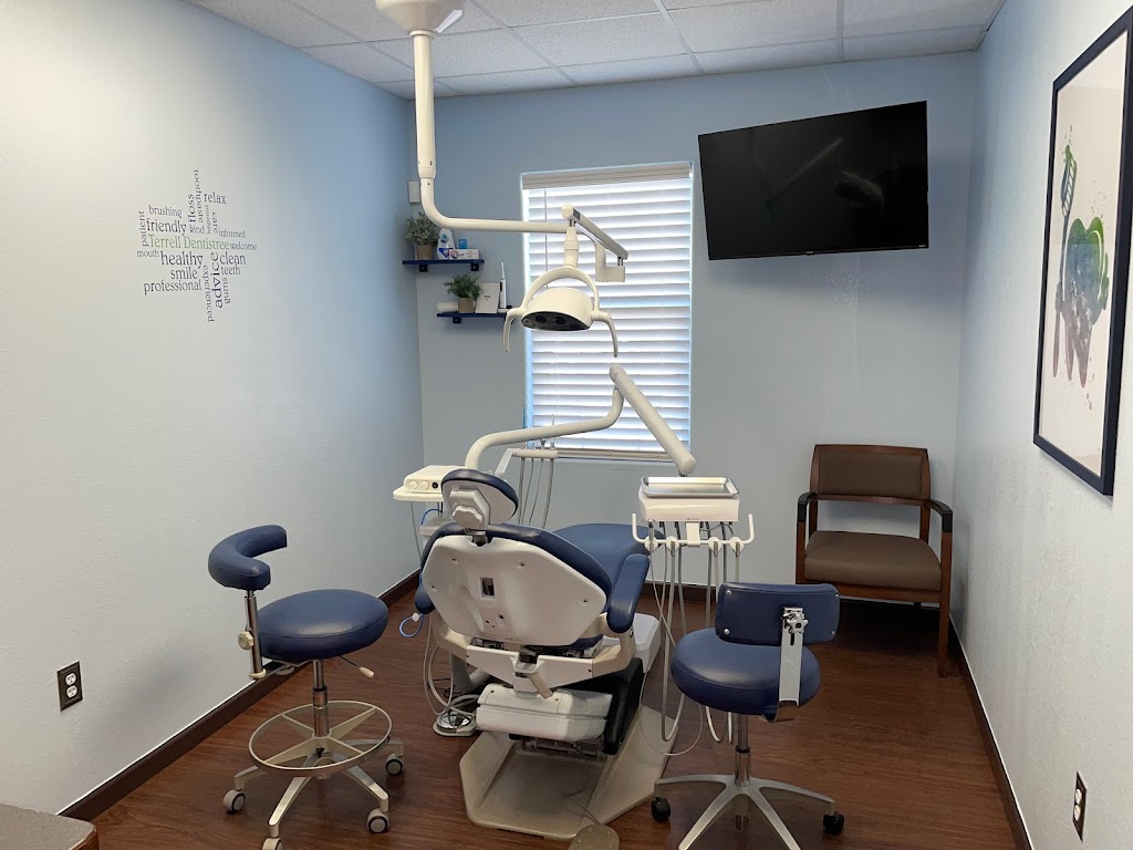 Terrell Family Dentistree | 705 W Moore Ave, Terrell, TX 75160, USA | Phone: (972) 210-7254