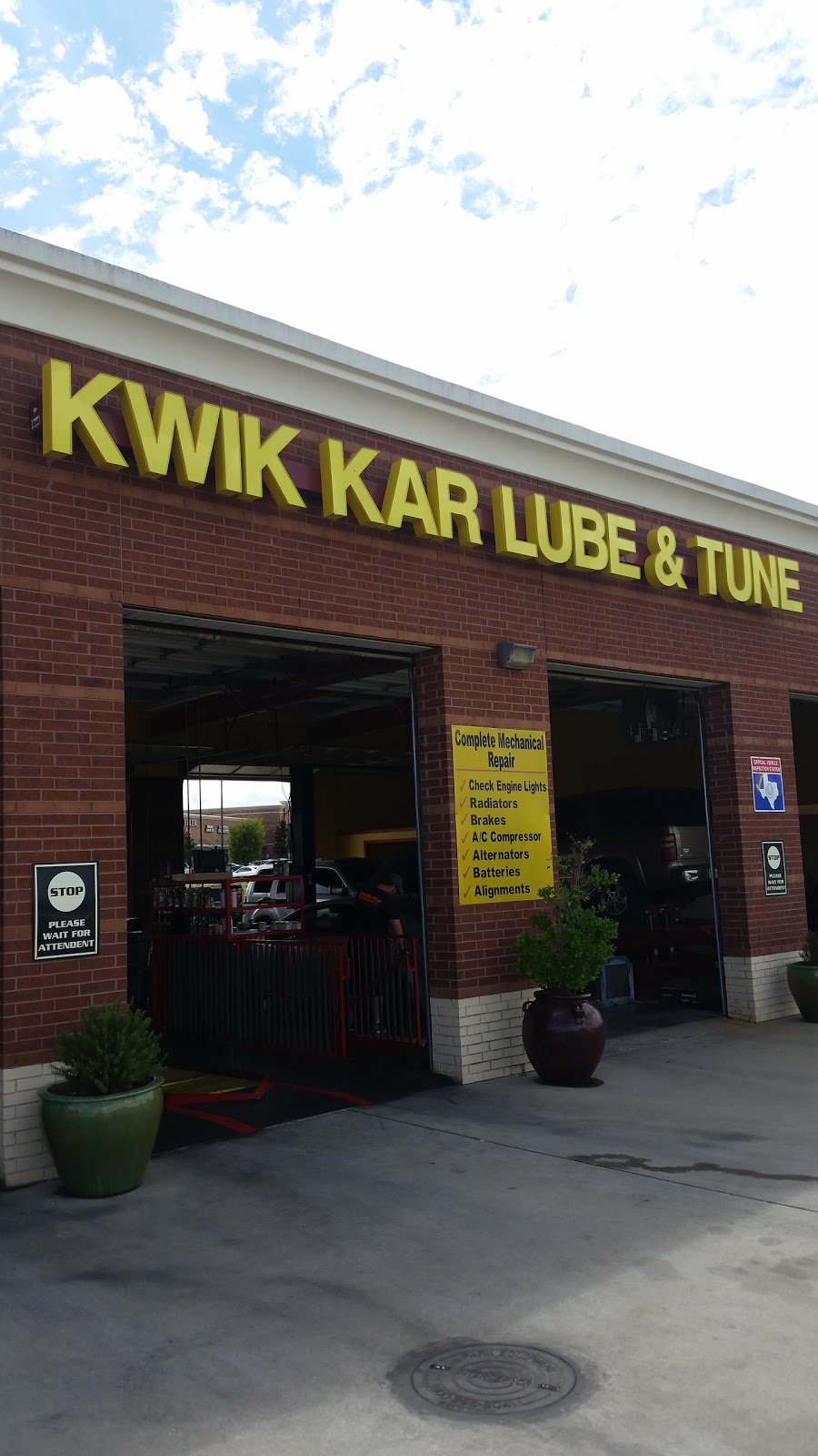 Kwik Kar Lube & Tune | 4612 Golden Triangle Boulevard, Keller, TX 76244, USA | Phone: (817) 562-1551