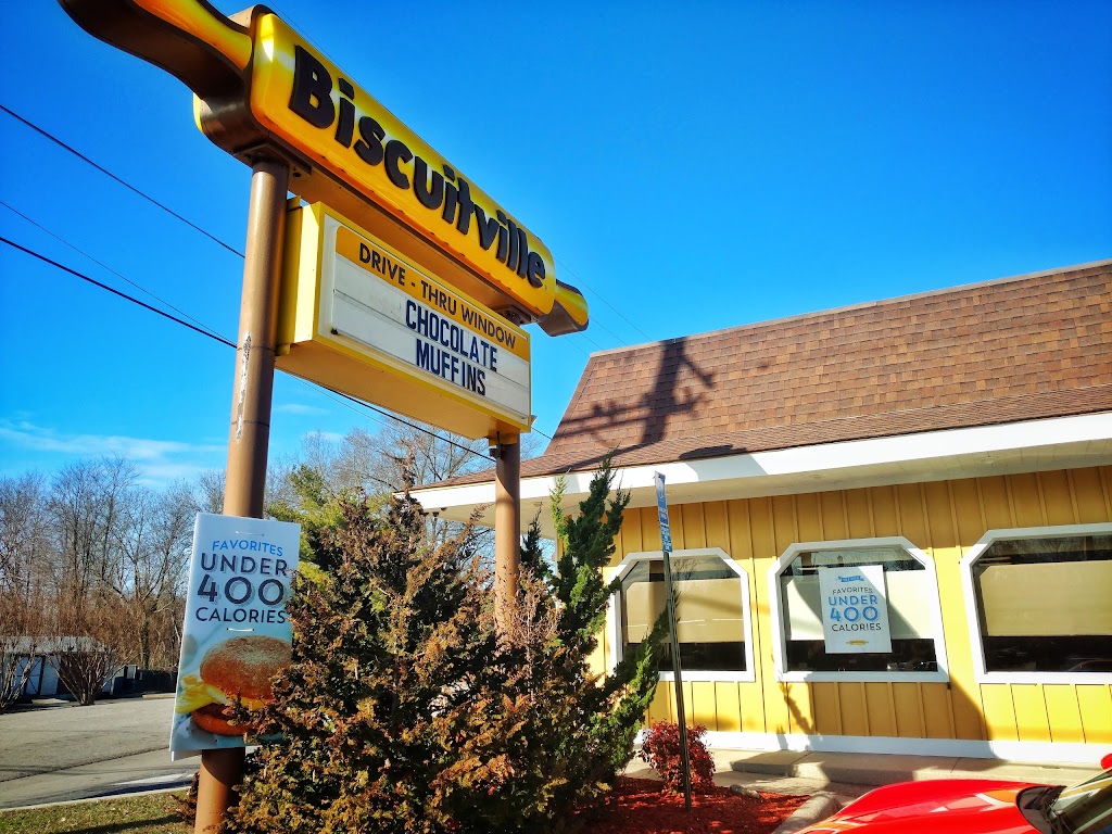 Biscuitville | 1040 Piney Forest Rd, Danville, VA 24540, USA | Phone: (434) 836-4136