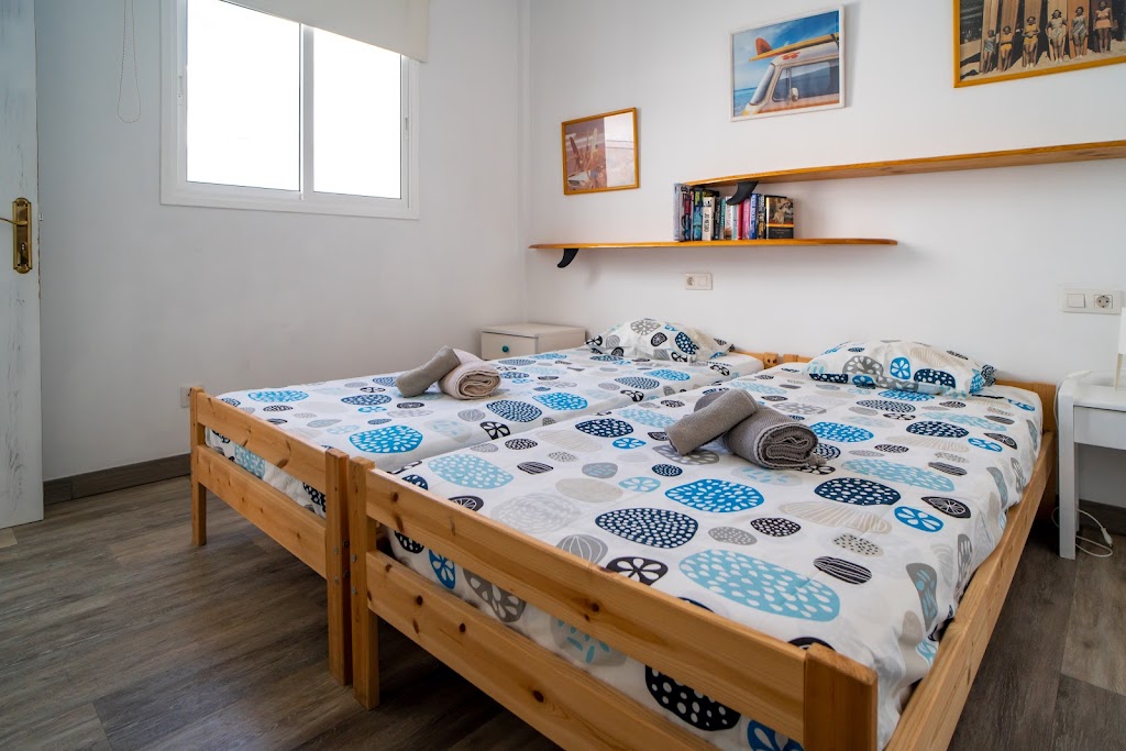 Corralejo Surf School RIP CURL | C. Pejín, 2, 35660 Corralejo, Las Palmas, Spain | Phone: 609 70 60 61