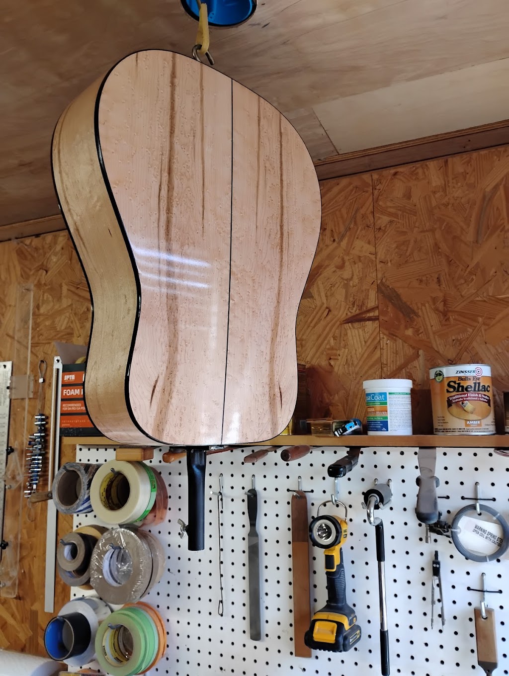 Randolph Guitars | 375 S Commercial St, Welch, OK 74369, USA | Phone: (918) 418-3301