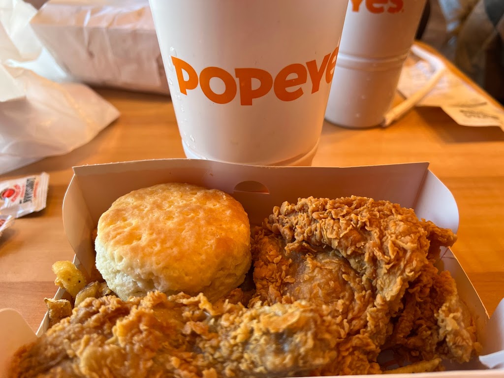 Popeyes Louisiana Kitchen | 1351 Forest Ave, Staten Island, NY 10302, USA | Phone: (718) 720-1545