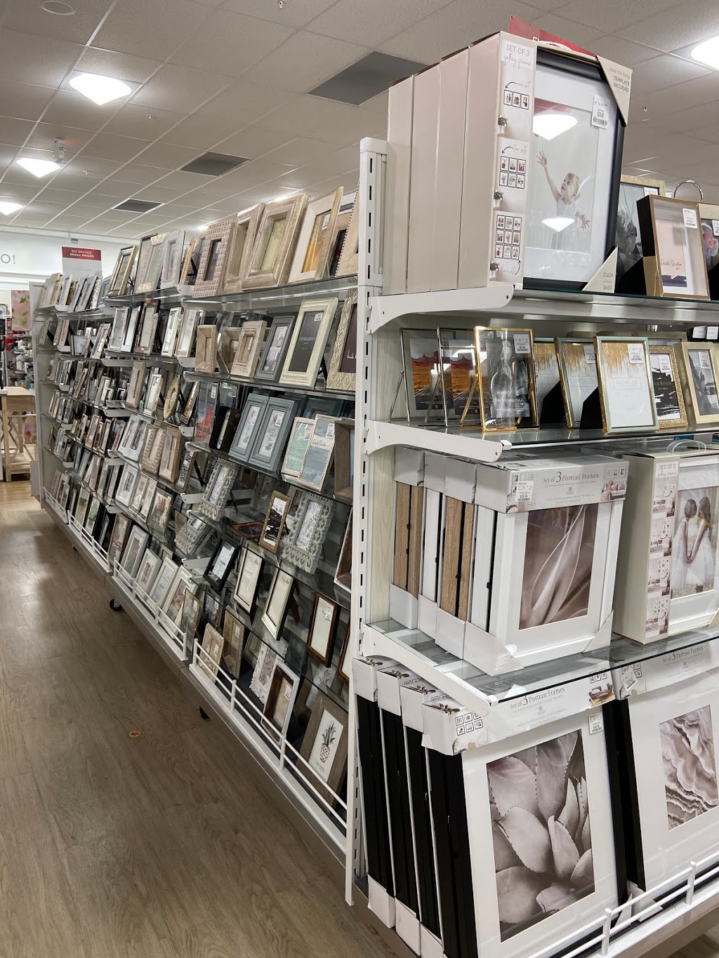 HomeGoods | 12865 Towne Center Dr, Cerritos, CA 90703, USA | Phone: (562) 860-0034