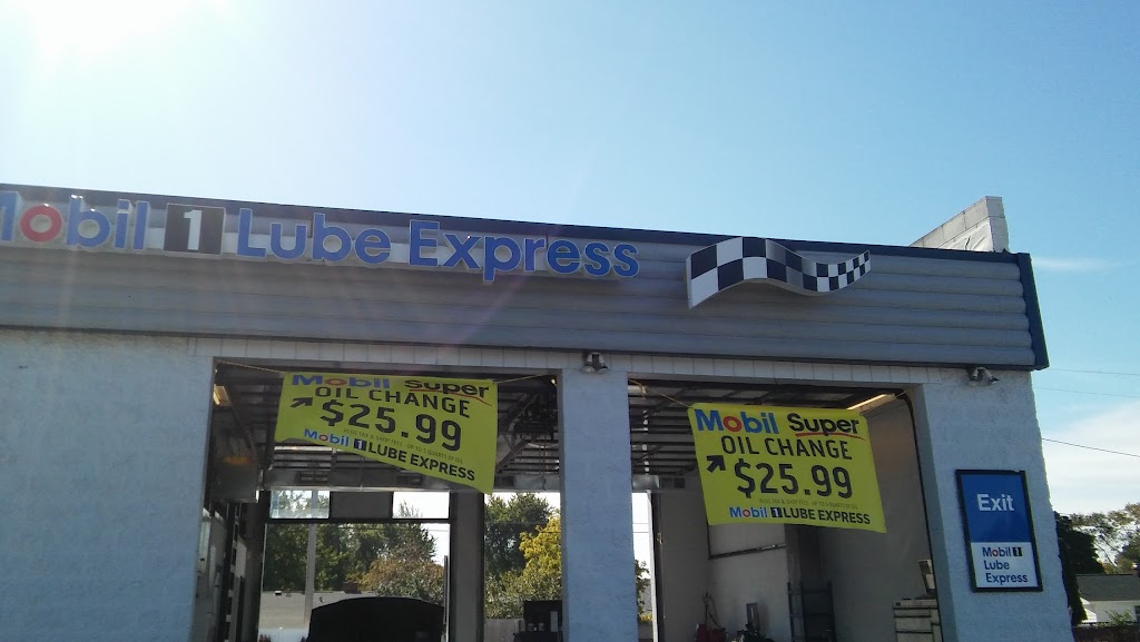 Mobil 1 Lube Express | 3101 Rapids Dr, Racine, WI 53404, USA | Phone: (262) 770-4975