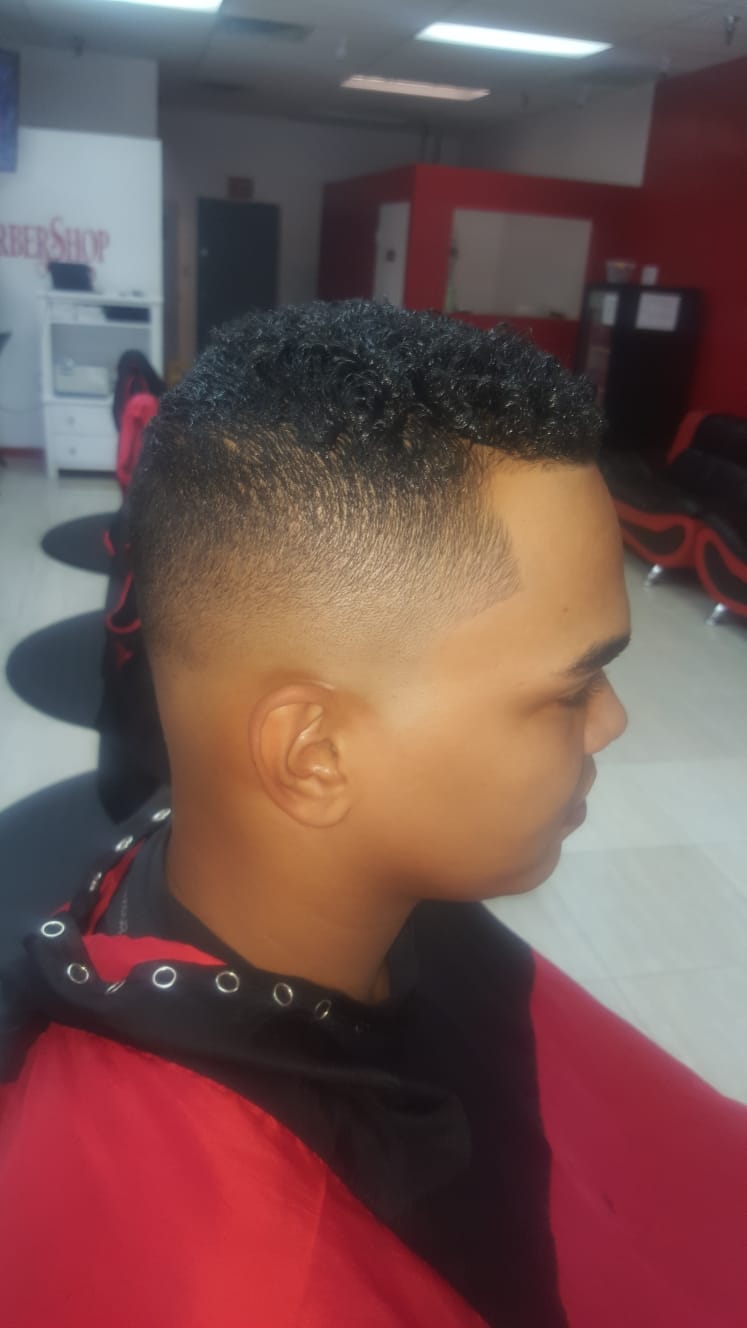 Palenque barbershop | 323 N Gilbert Rd suite 103, Mesa, AZ 85203, USA | Phone: (480) 833-6362