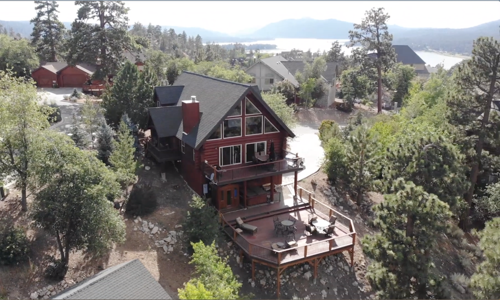 BearPaw Retreat | 488 Starlight Cir, Big Bear Lake, CA 92315 | Phone: (949) 232-9831