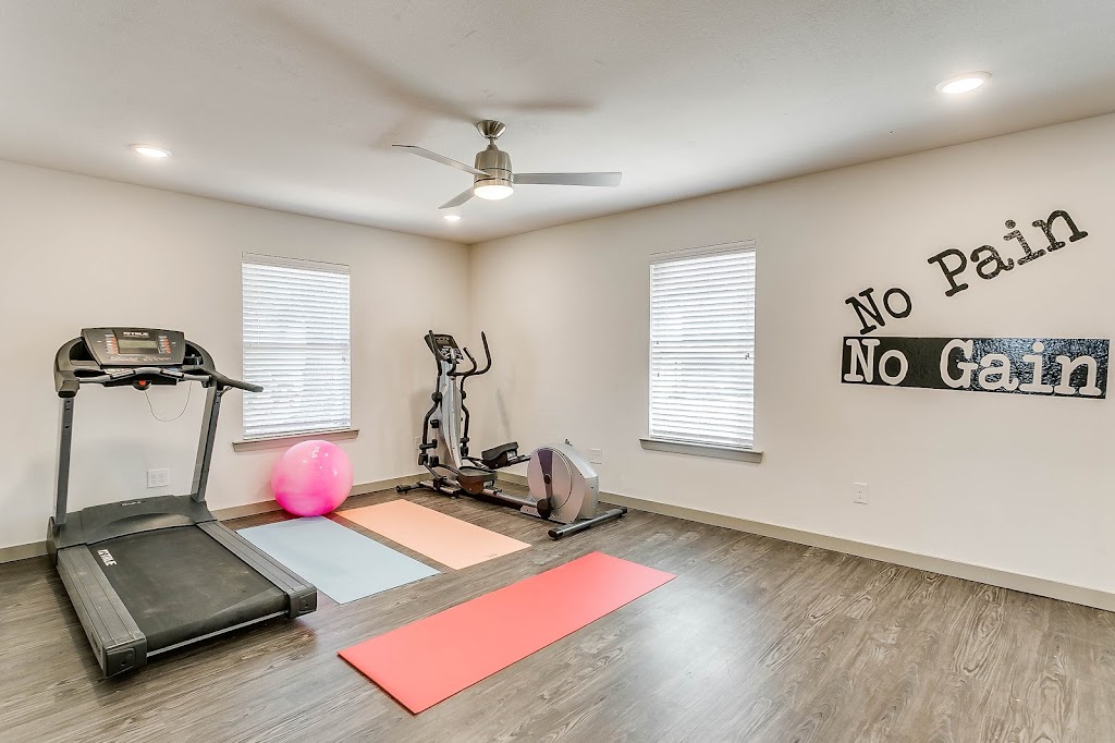 Lonestar 23 RV & Storage | 5860 FM 51 N, Weatherford, TX 76085, USA | Phone: (817) 823-4203