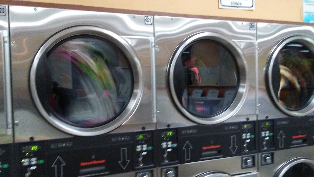 Suds Laundry Mat | 4120 Florence Ave, Bell, CA 90201, USA | Phone: (323) 773-3732