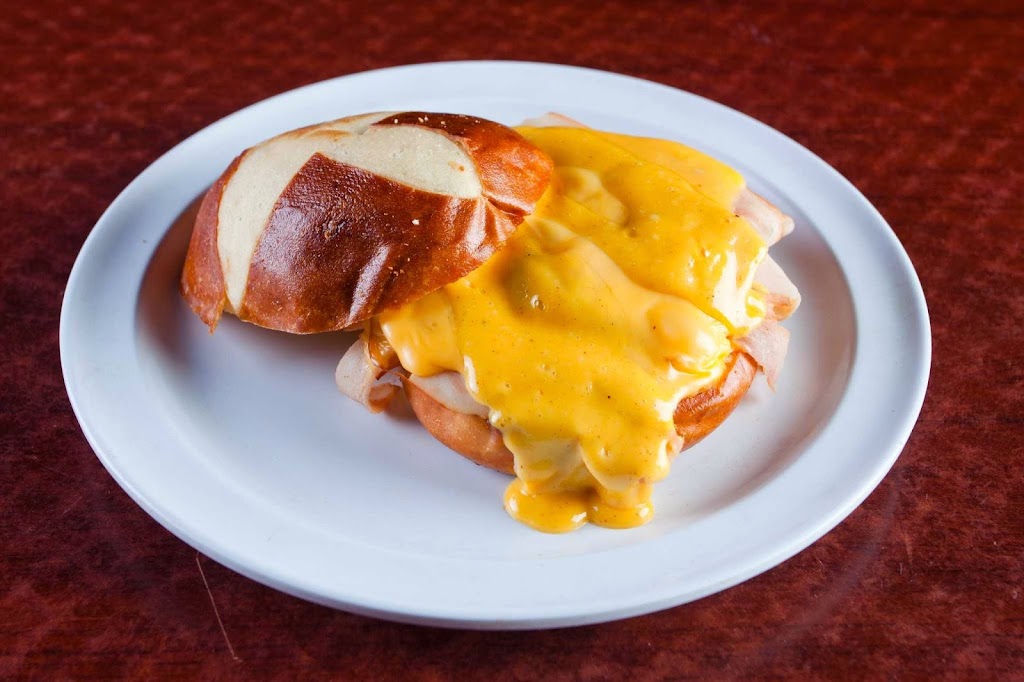 Humana Neighborhood Center | 7920 Gall Blvd, Zephyrhills, FL 33541, USA | Phone: (813) 780-7300