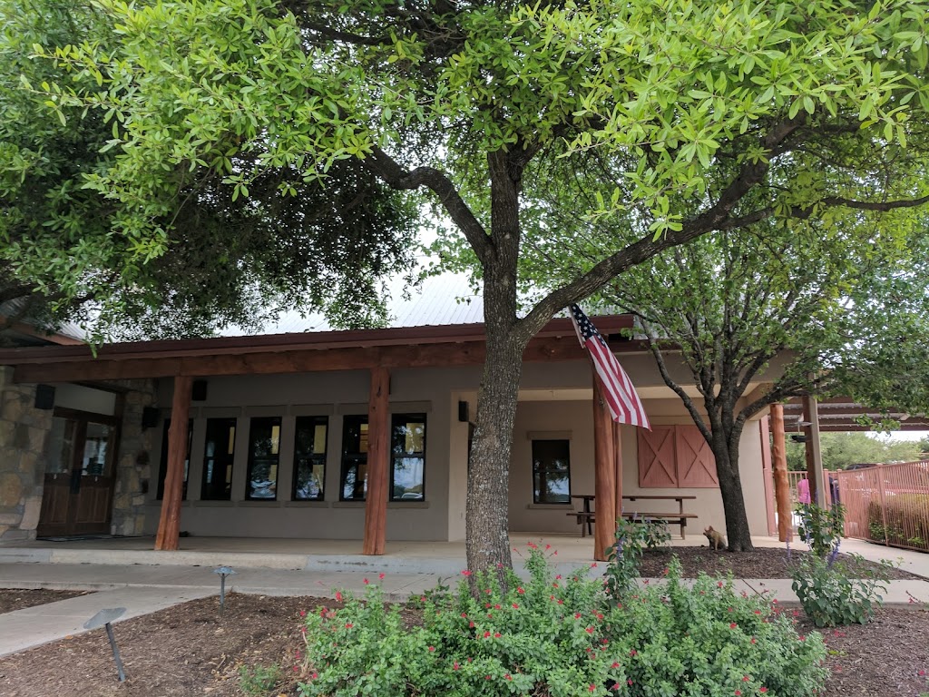 Sunset Canyon Veterinary Clinic | 3710 US-290, Dripping Springs, TX 78620, USA | Phone: (512) 894-0266