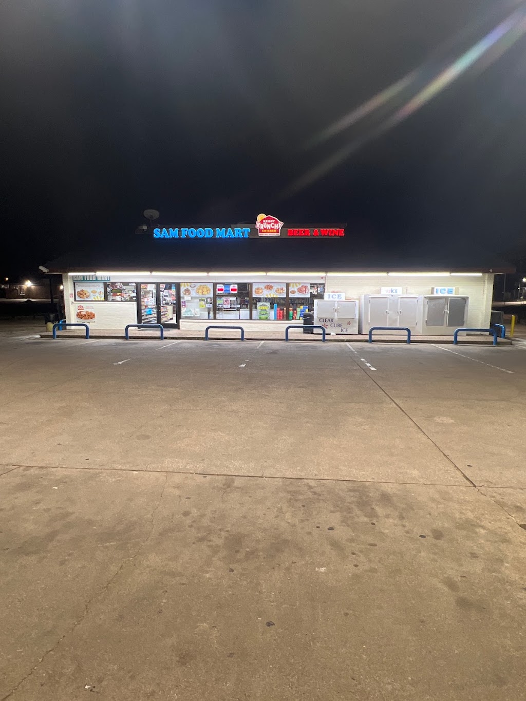 Valero | 905 N Mill St, Lewisville, TX 75057, USA | Phone: (210) 345-2000