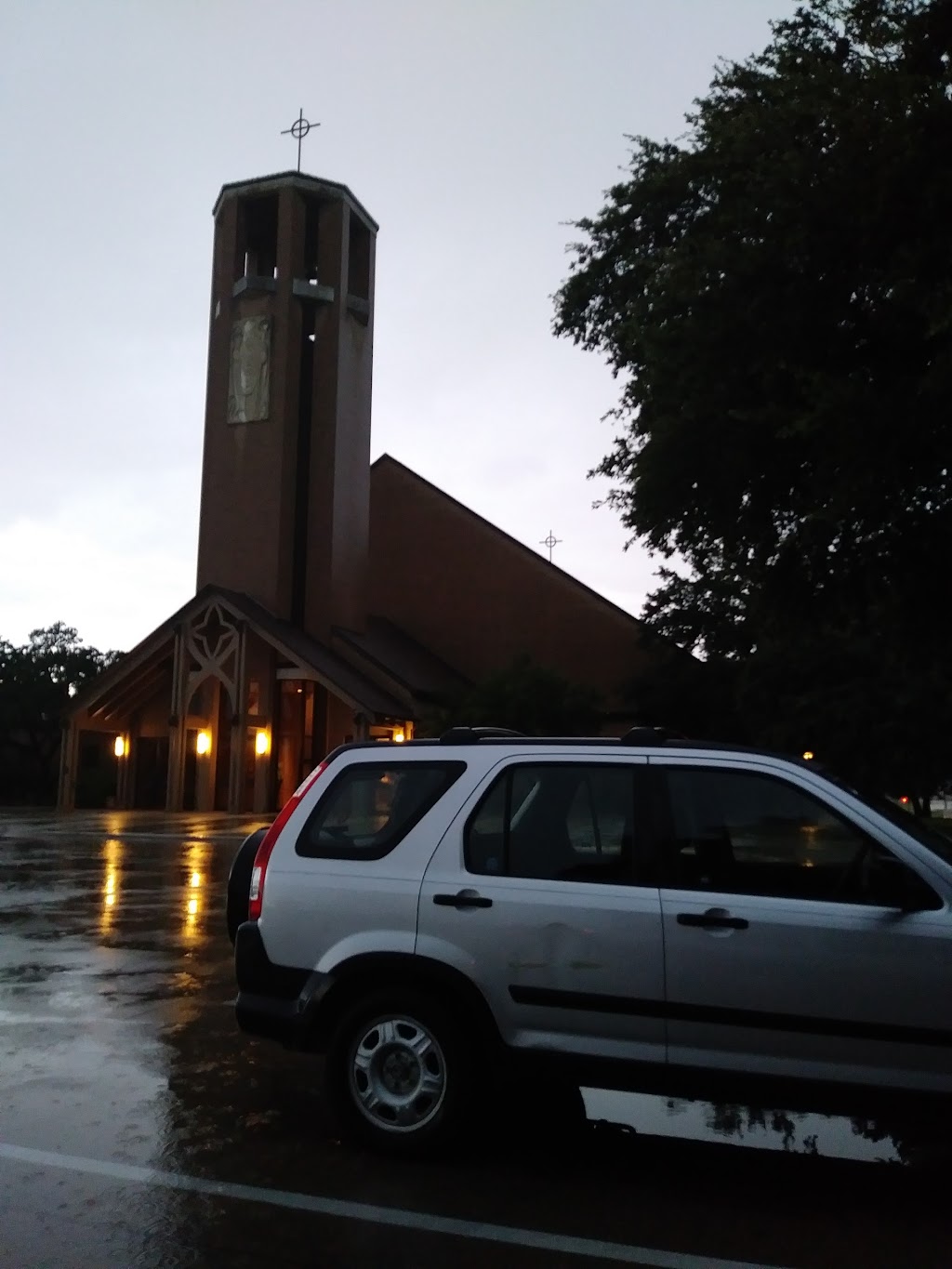St. Patrick Catholic Church | 9643 Ferndale Rd, Dallas, TX 75238, USA | Phone: (214) 348-7380