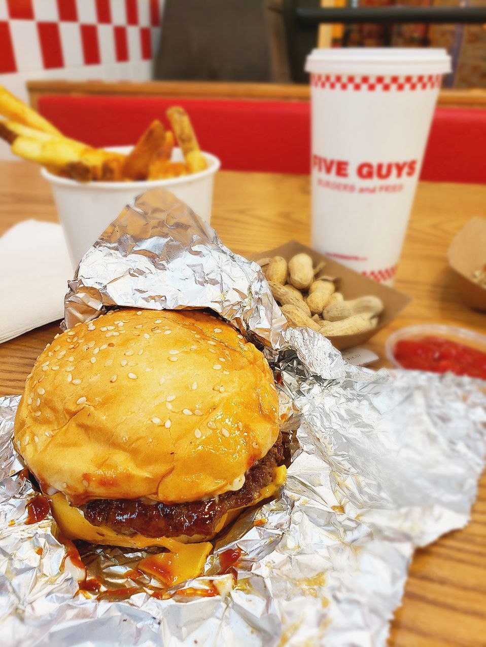 Five Guys | 131 Colonie Center, Albany, NY 12205, USA | Phone: (518) 437-5171