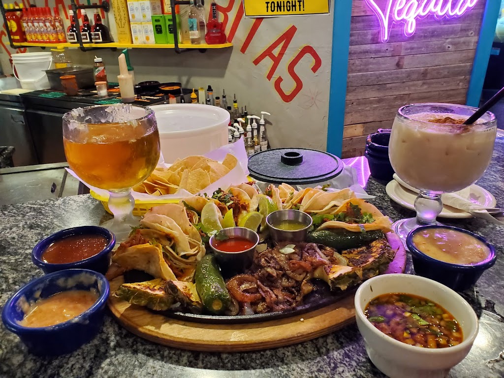 Chelinos Mexican Restaurant | 110 Ed Noble Pkwy, Norman, OK 73072, USA | Phone: (405) 447-8050