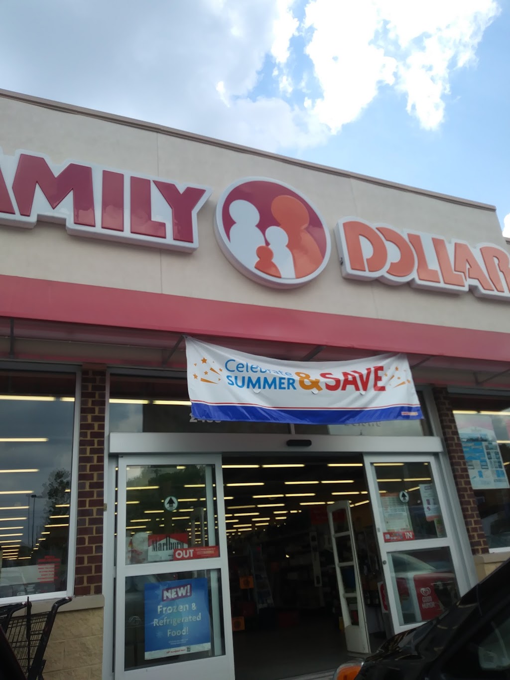 Family Dollar | 2433 Delowe Dr, East Point, GA 30344, USA | Phone: (404) 942-1395