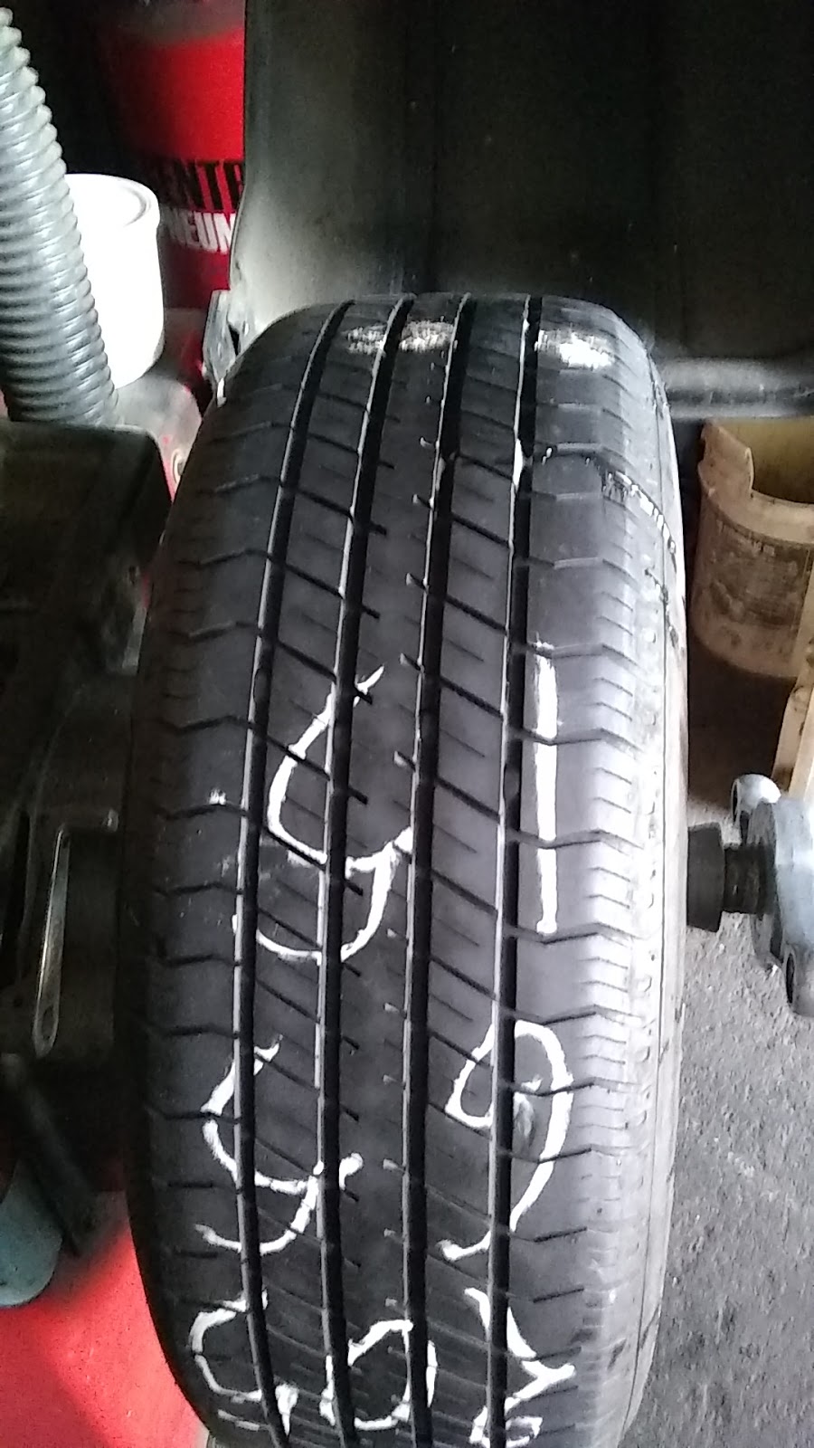 All-N-One New & Used Tires | 7263 Dixie Hwy, Louisville, KY 40258, USA | Phone: (502) 935-6761