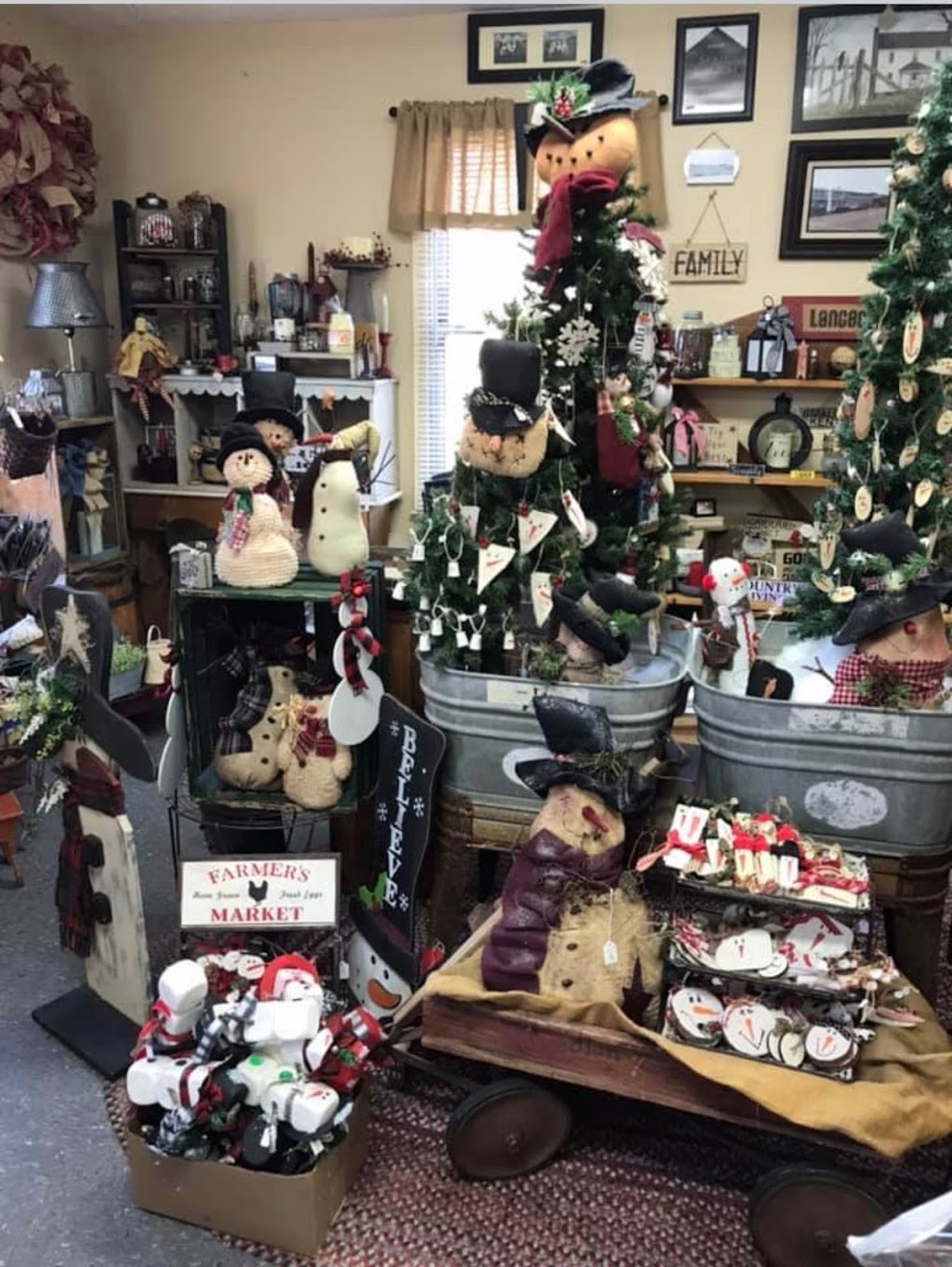 Family Crafts & Flowers | 309 Lexington Rd, Lancaster, KY 40444, USA | Phone: (859) 792-2588