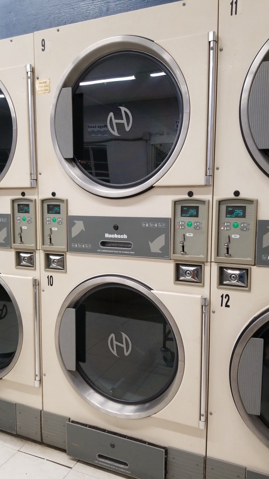 Waynesville Wash and Dry | 149 North St, Waynesville, OH 45068, USA | Phone: (937) 416-4172