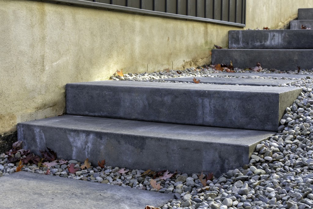 PR Precast Concrete Steps & Precast Stair Treads | 2218 52nd St, Dallas, TX 75216, USA | Phone: (469) 297-2394