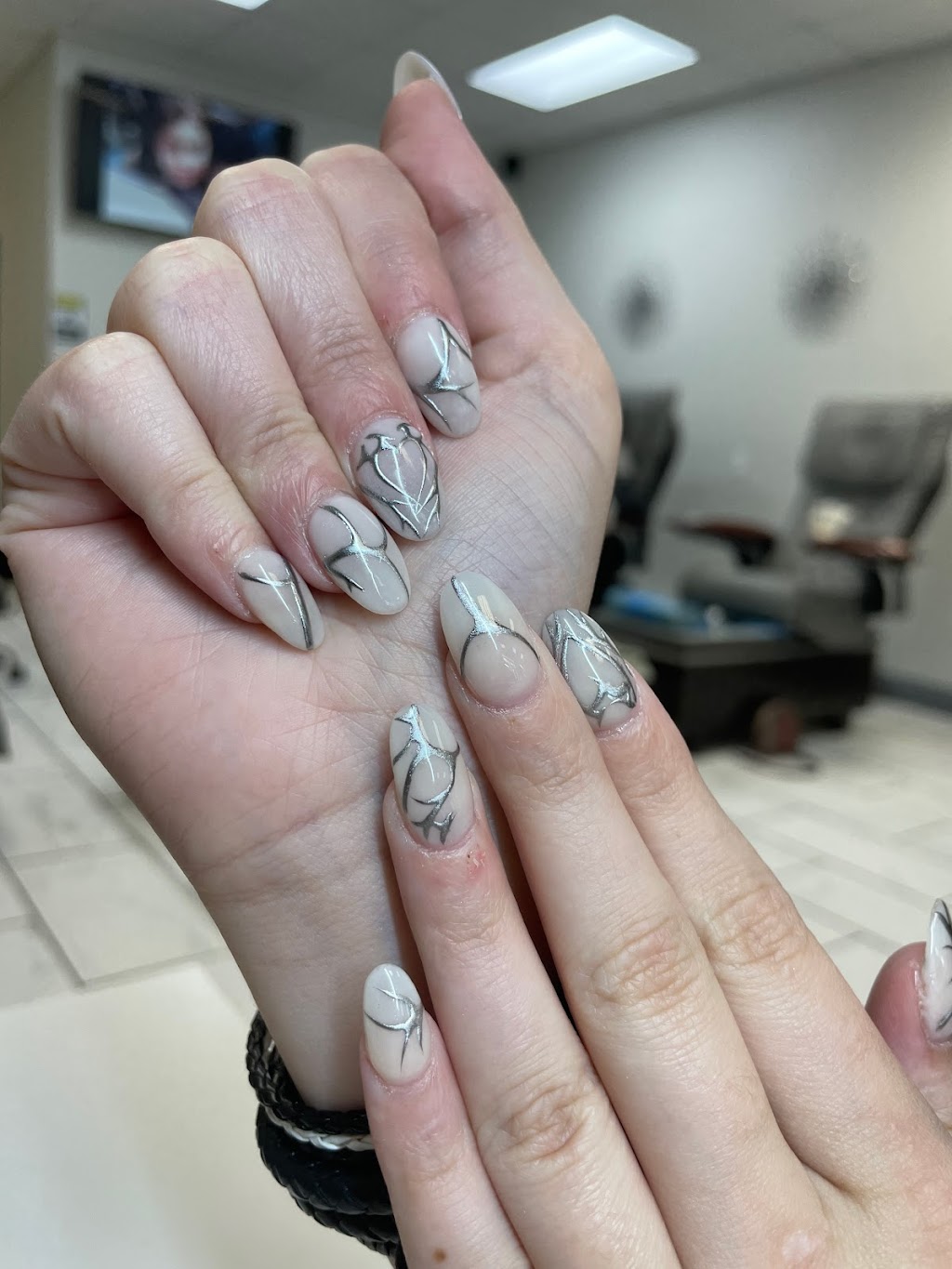 Luminous nails & spa | 1 Sycamore Rd # D, Picayune, MS 39466, USA | Phone: (769) 926-2720