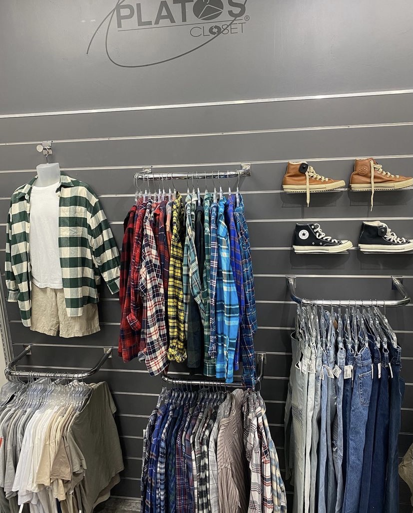 Platos Closet | 1926 Bruce B Downs Blvd, Wesley Chapel, FL 33543, USA | Phone: (813) 994-7770 Platos Closet | 1926 Bruce B Downs Blvd, Wesley Chapel, FL 33543, USA | Phone: (813) 994-7770