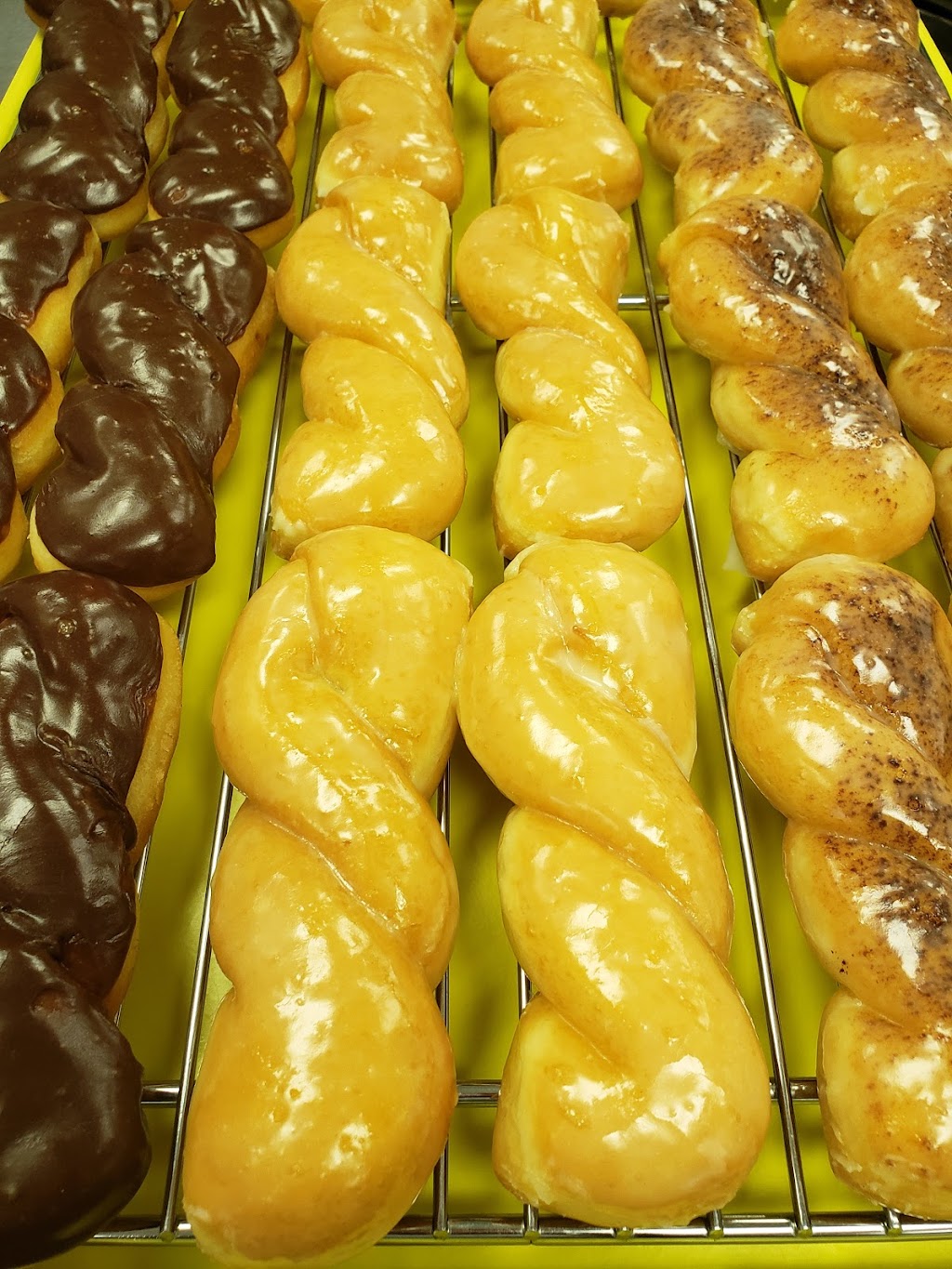 Gigis Donuts | 721 N 8th Ave #2401, Stroud, OK 74079, USA | Phone: (918) 290-8530