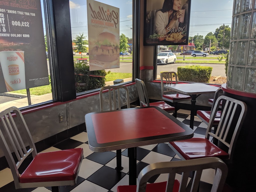 Burger King | 5141 Indian Head Hwy, Oxon Hill, MD 20745, USA | Phone: (301) 749-1400