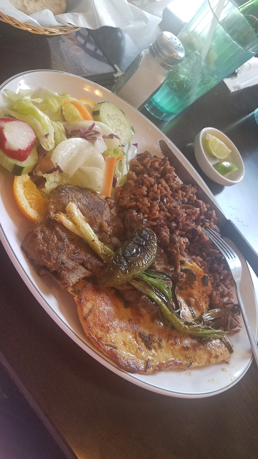 El Jocoreño Restaurant | 910 N Western Ave, Los Angeles, CA 90029, USA | Phone: (323) 462-1796