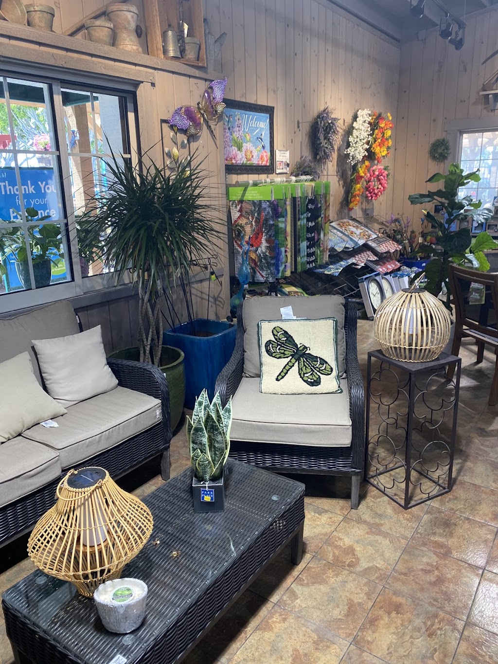 Armstrong Garden Centers | 505 El Camino Real, Tustin, CA 92780, USA | Phone: (714) 542-4145