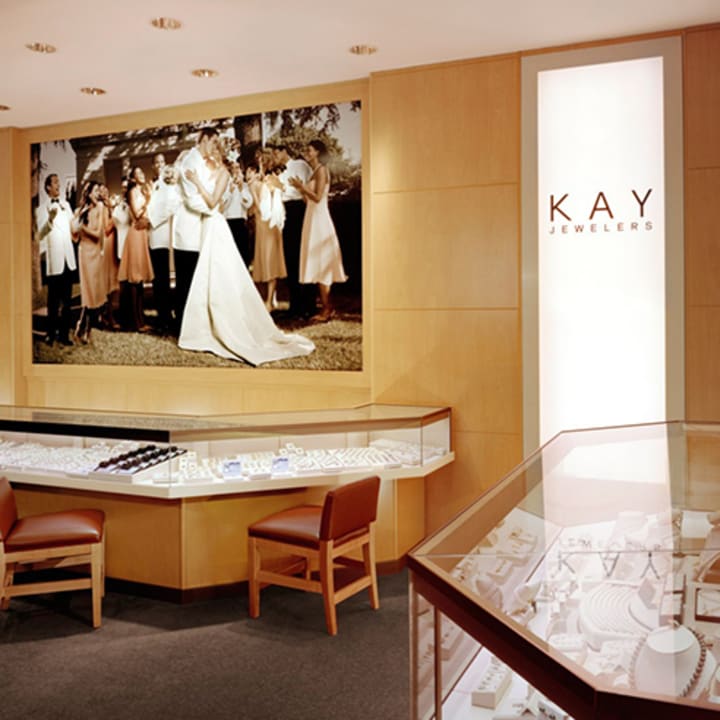 KAY Jewelers | 411 Stonewood St Space C5, Downey, CA 90241, USA | Phone: (562) 862-6147